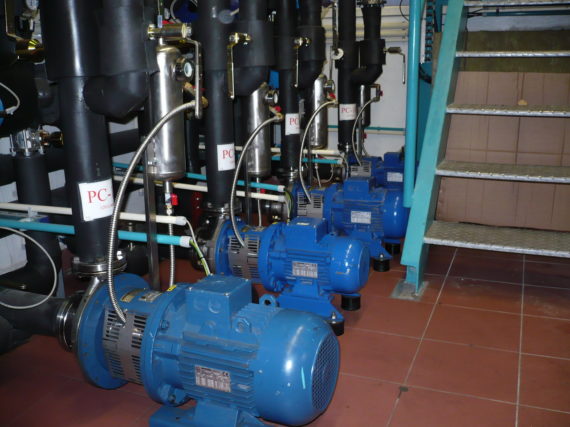 Cirkulační čerpadla teplosměnného okruhu. Silikonový olej, teplota -40 až 260 °C.